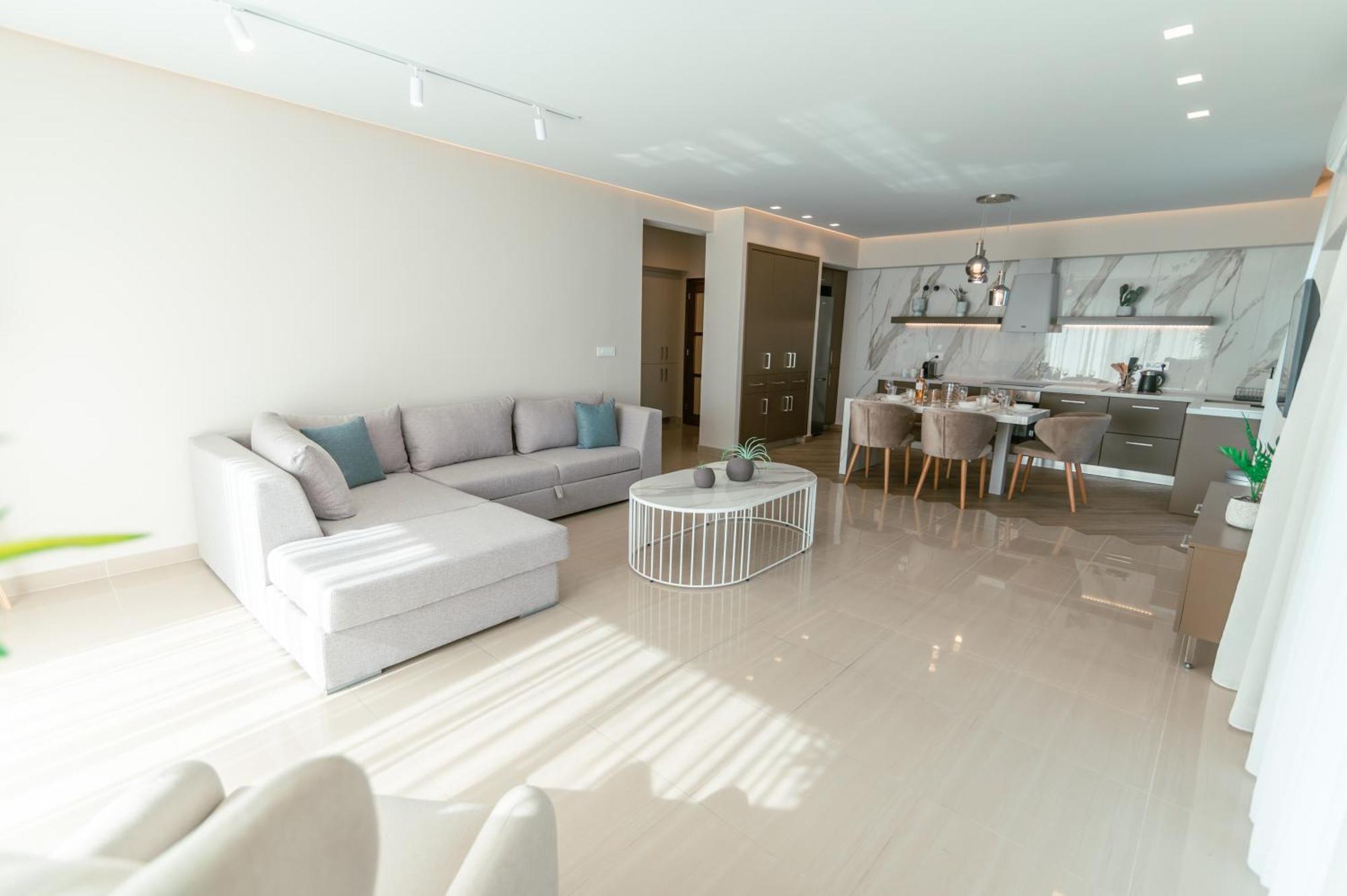Brand New Elegant Suite Platánion Exterior foto
